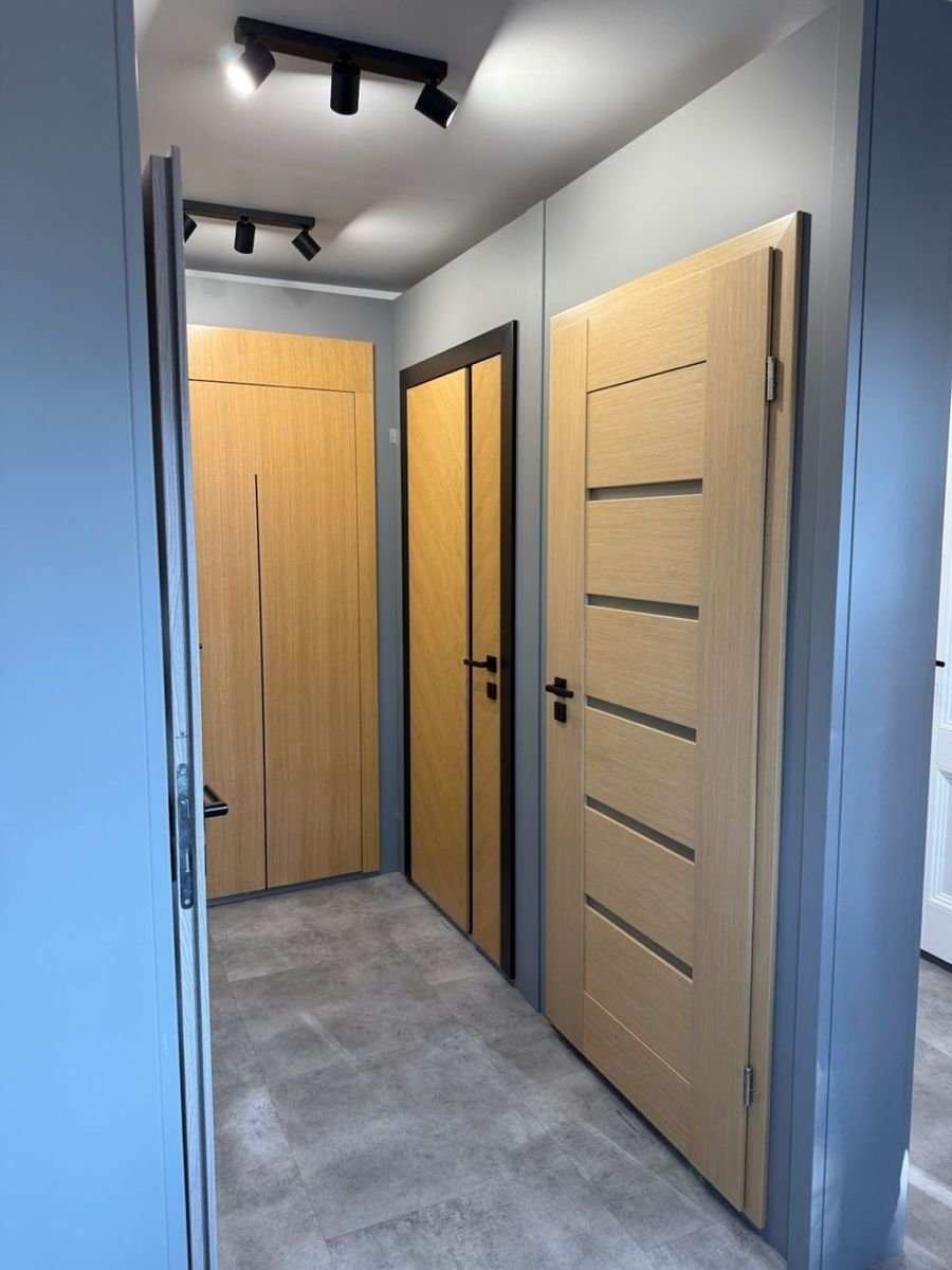 Porte POL-SKONE ensemble chêne naturel