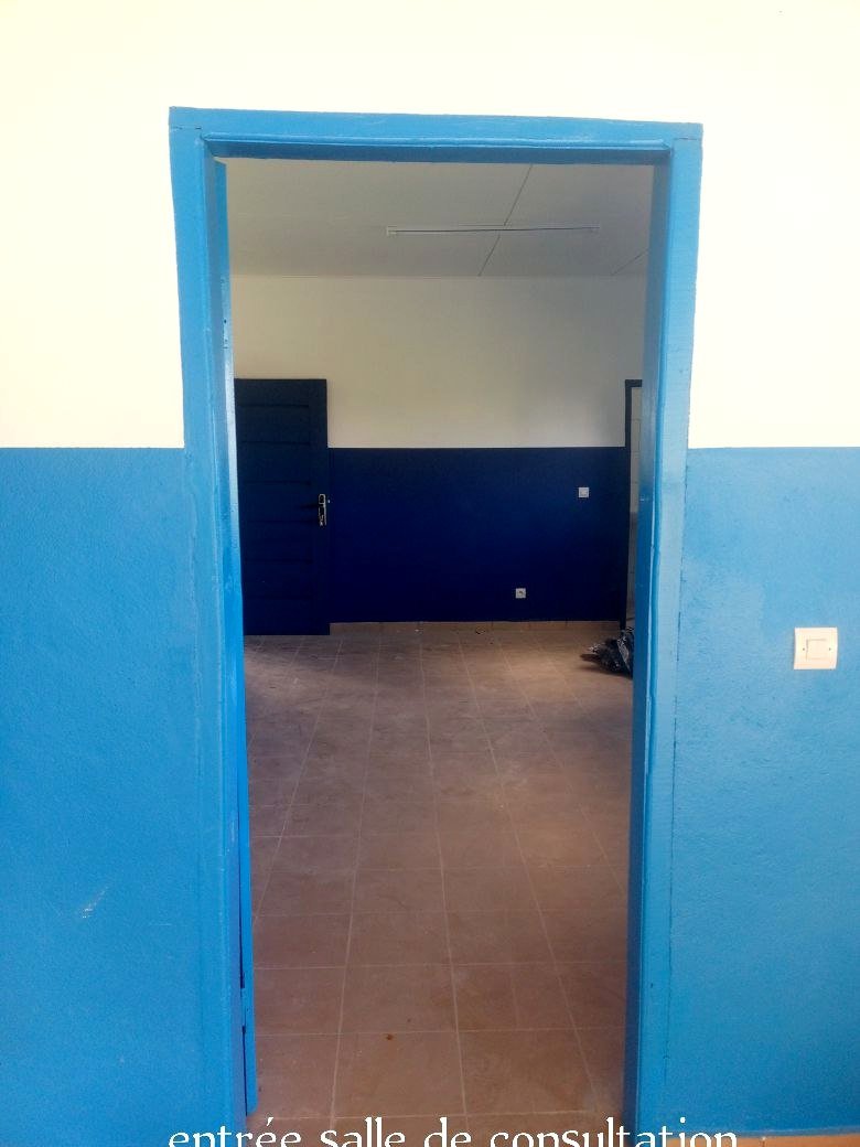Entrée de salle de consultation, Conseil Café-Cacao, Dédégbéou
